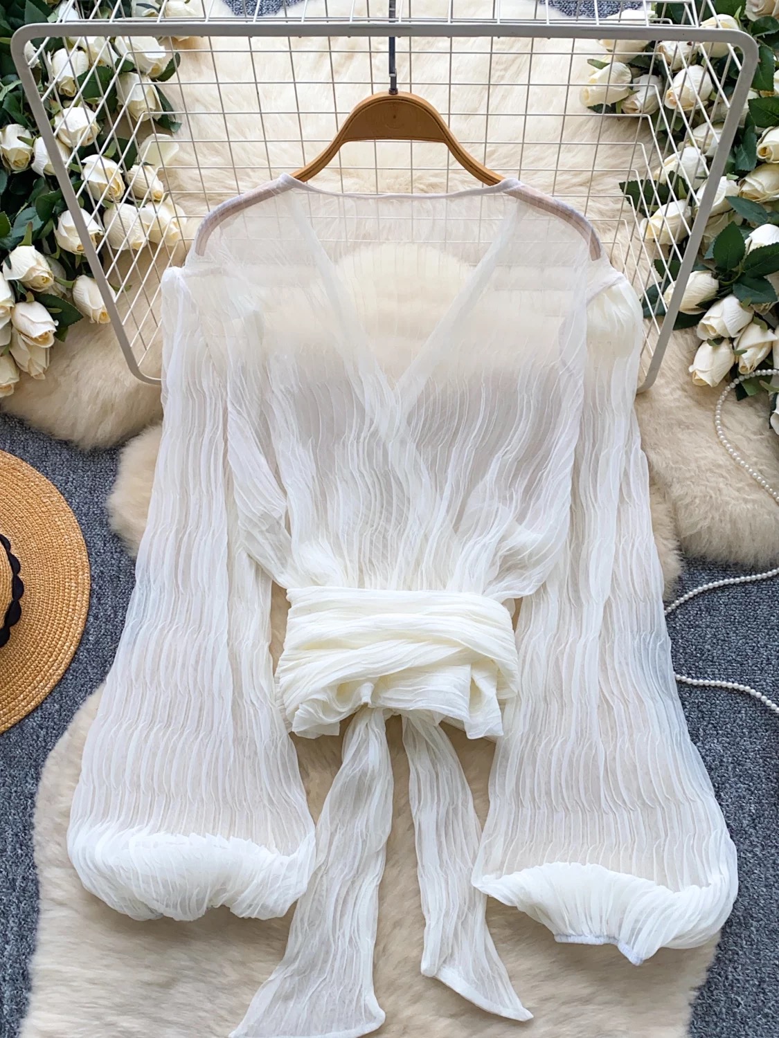 No strings attached top CTO945 images